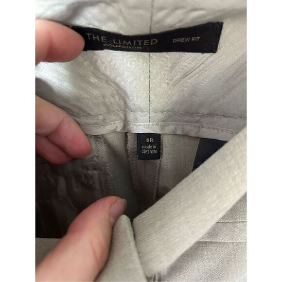 The limited tan suit jacket size 4 and pants size 6 - Picture 6 of 7